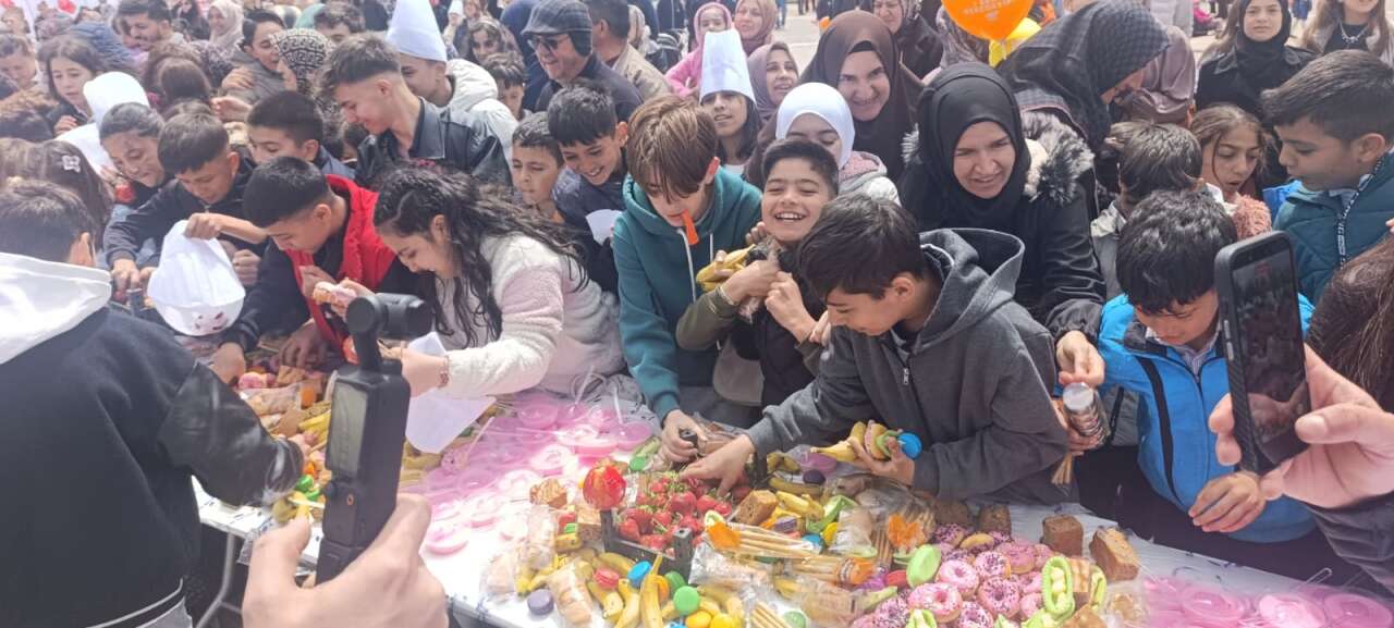 Konya Beyşehir’de Gençlik ve Lezzet Festivali coşkuyla başladı 3